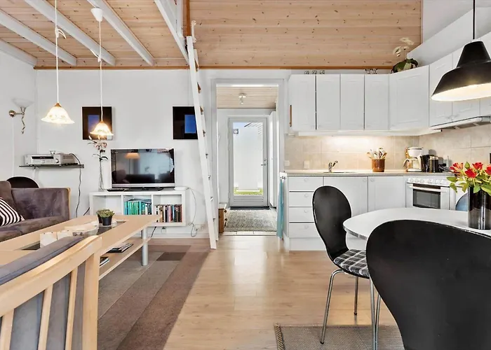 Ae250-aeroskobing-rosenstraede-29